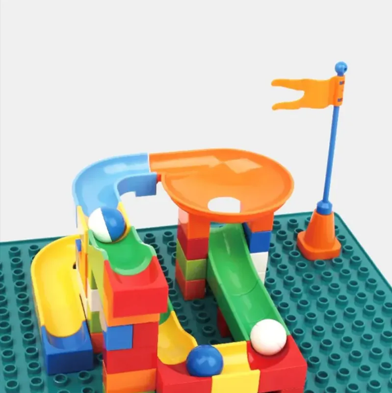 Multi-Fuctional Building Blocks Playing Desk Toy